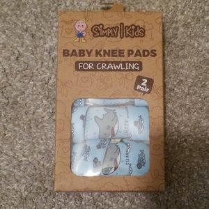 NWT baby knee pads for crawling